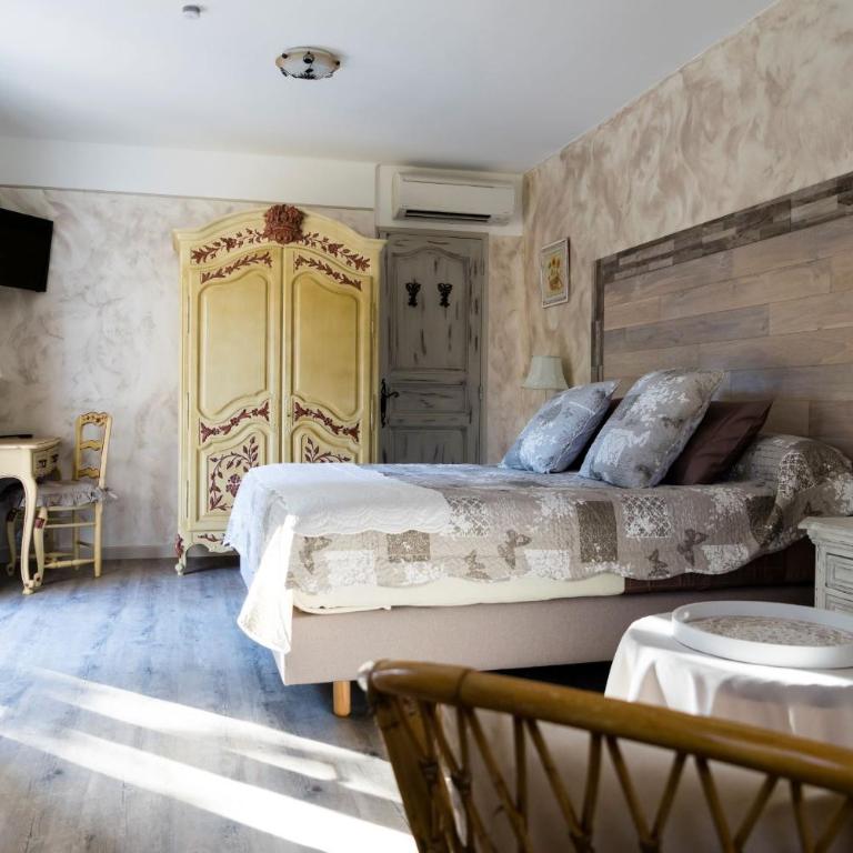 Hôtes'Antic Provence - Chambre Double ou Lits Jumeaux Supérieure - 4