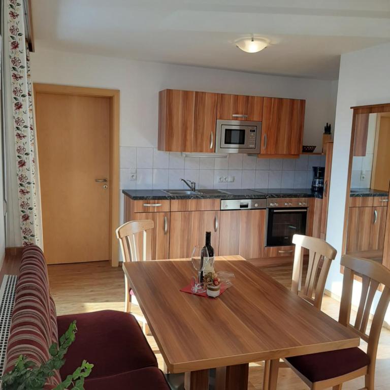 Bauernhof Burglehen - Apartment mit 3 Schlafzimmern - 2
