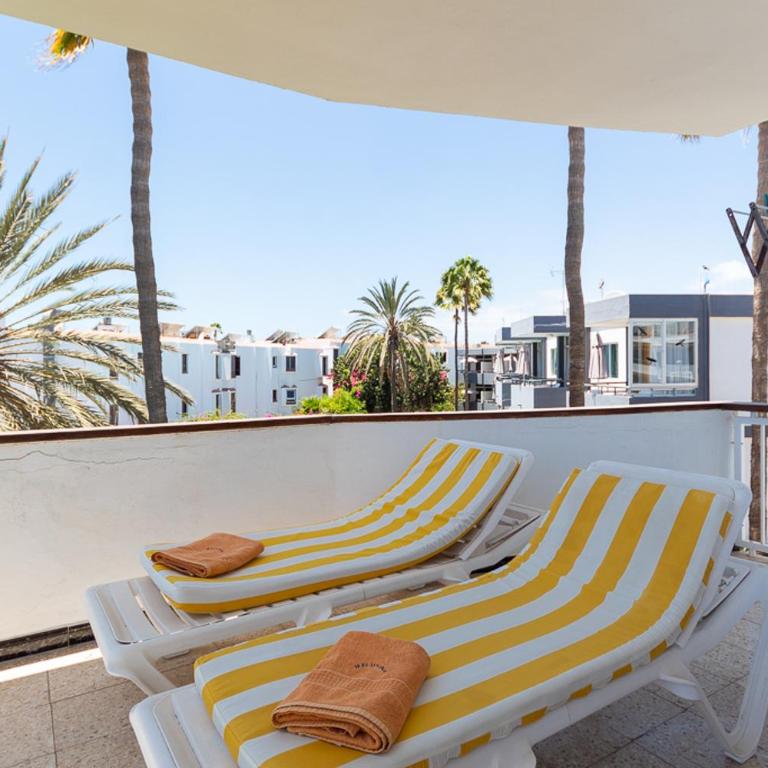 Apartamentos Melusina en Playa del Inglés al lado de la playa y las Dunas de Maspalomas - Apartamento Superior de 1 dormitorio con terraza privada - 1