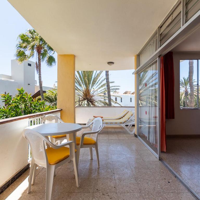 Apartamentos Melusina en Playa del Inglés al lado de la playa y las Dunas de Maspalomas - Apartamento Superior de 1 dormitorio con terraza privada - 3