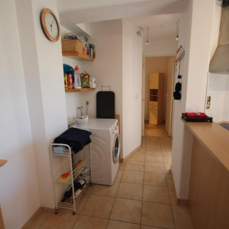 Belle villa climatisée, wifi, 3 chambres grande terrasse vue réserve naturelle dans résidence sécurisée avec piscine commune 800m de la mer Un vrai Havre de Paix LRCS107 - Three-Bedroom House - 11