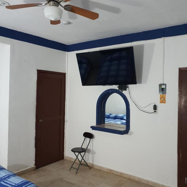 Hotel posada MARCAS - Classic Triple Room - 2