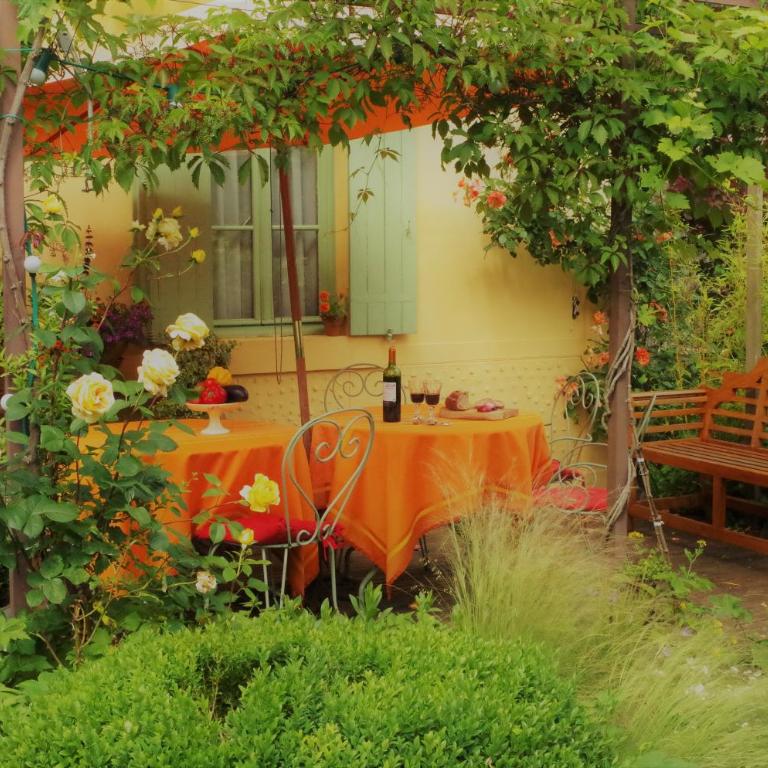 Maison Au Jardin - Maison 4 Chambres - 1