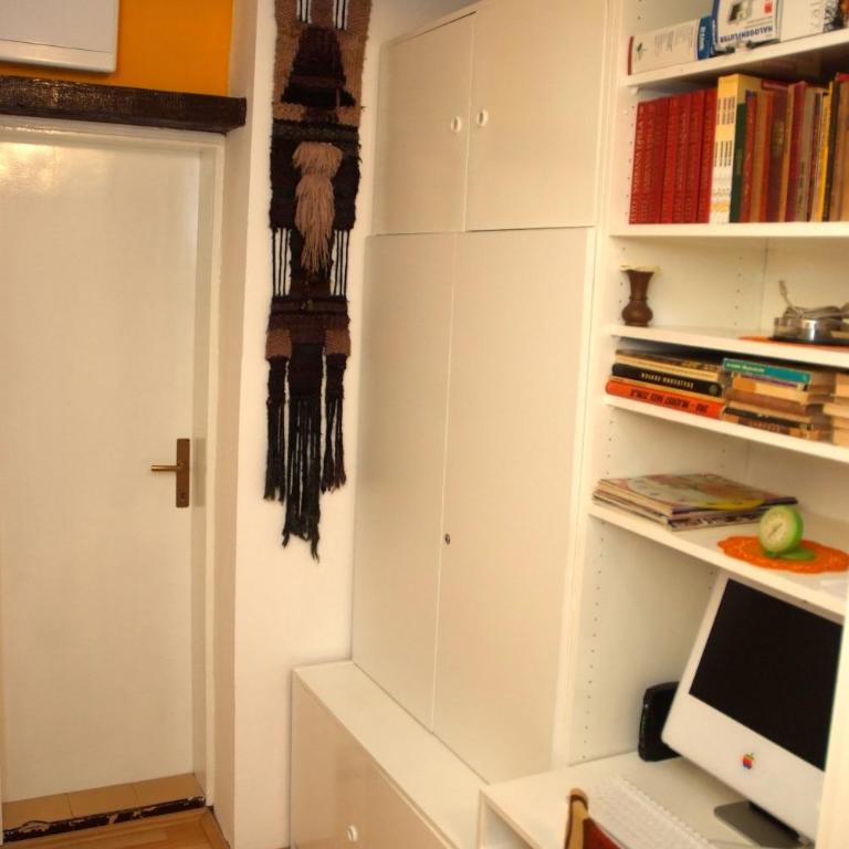 Guesthouse 7even - Three-Bedroom Apartment - 25