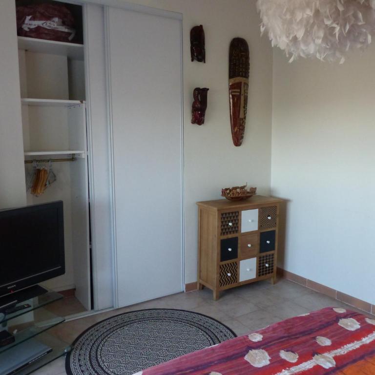 logement zen sur la colline aux mimosas - Appartement 1 Chambre - 10