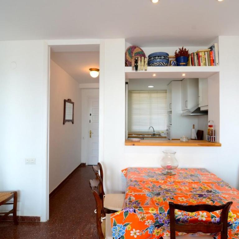 CATALONIA 4-8 - Apartment with Sea View - 10