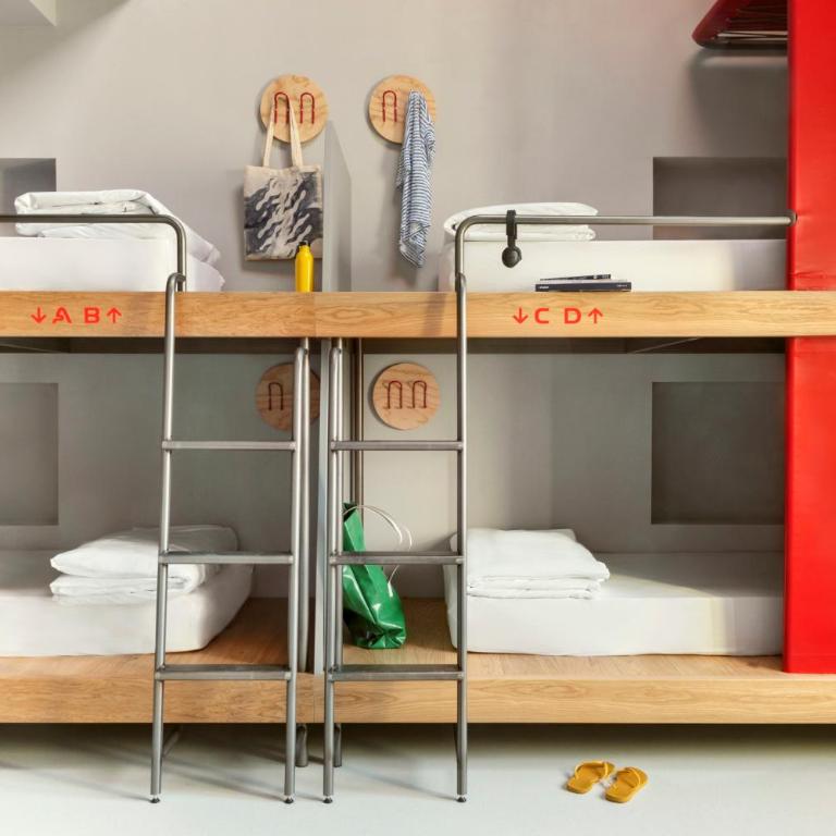 Combo Torino - Posto Letto in Dormitorio Femminile per 7 persone - 1