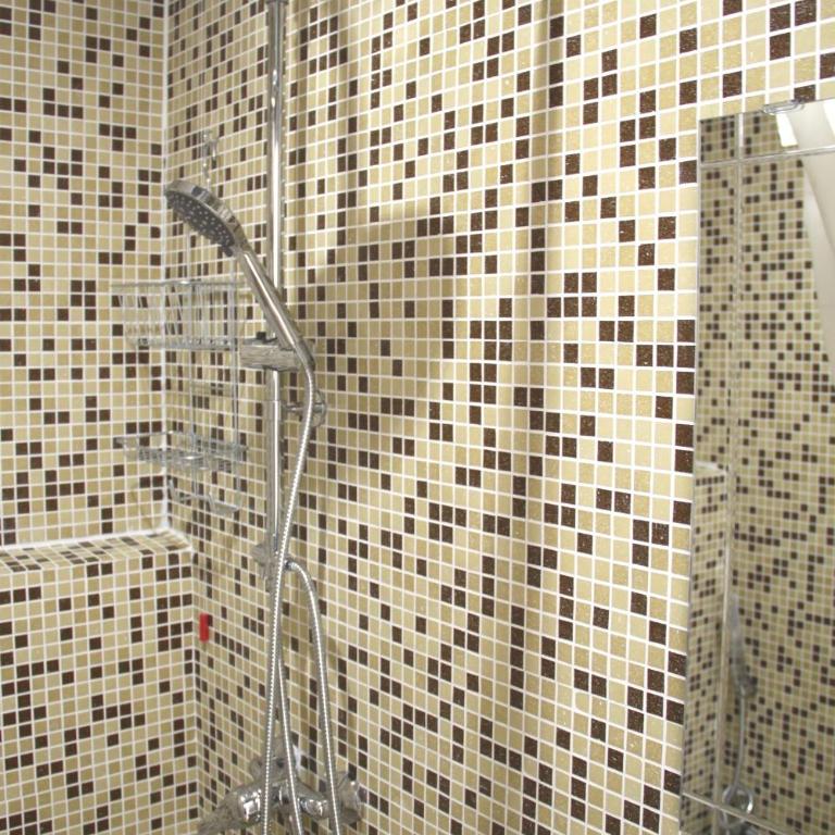 B&B Pigneto7 - Camera Matrimoniale con Bagno Privato - 9