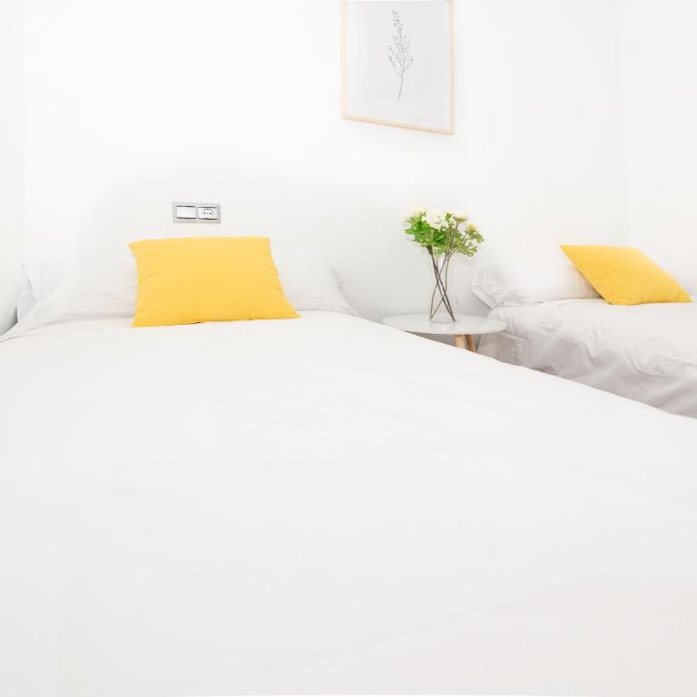Ferrandiz Suite - Two-Bedroom Apartment - 12