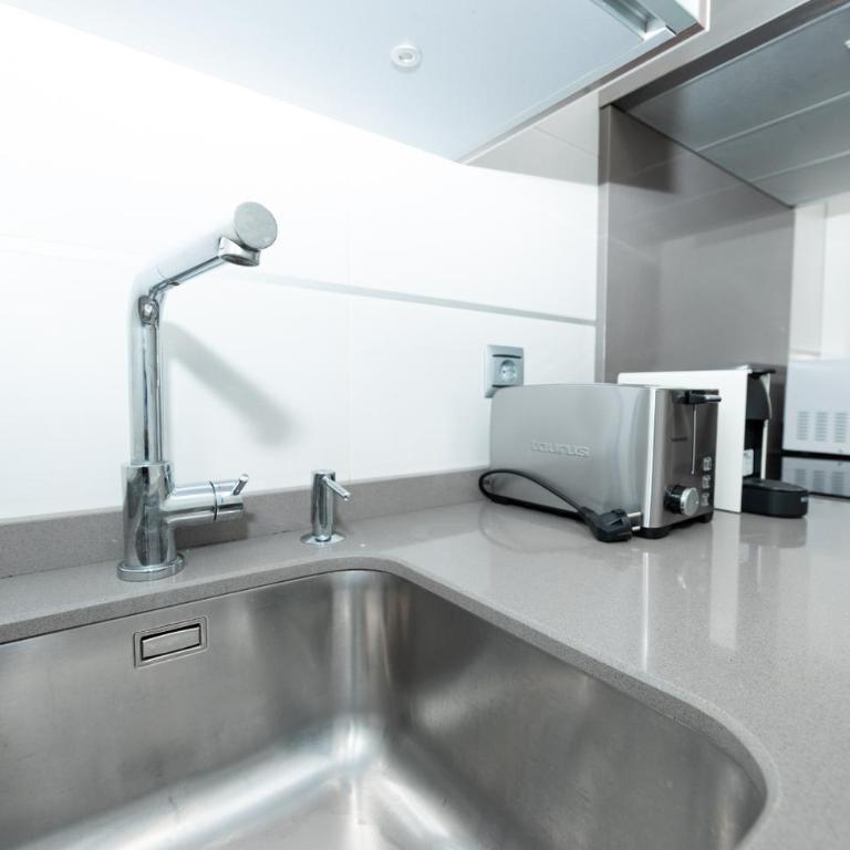Ferrandiz Suite - Two-Bedroom Apartment - 15