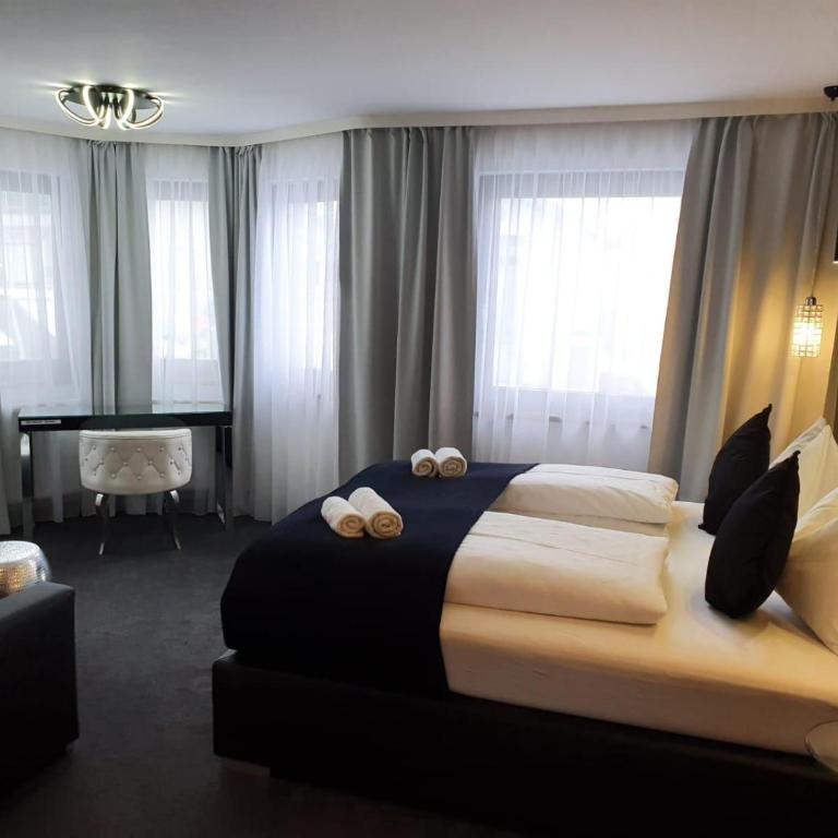 The Place Boutique & Design Hotel Flachau - Doppelzimmer mit Zustellbett (4 Erwachsene) - 5