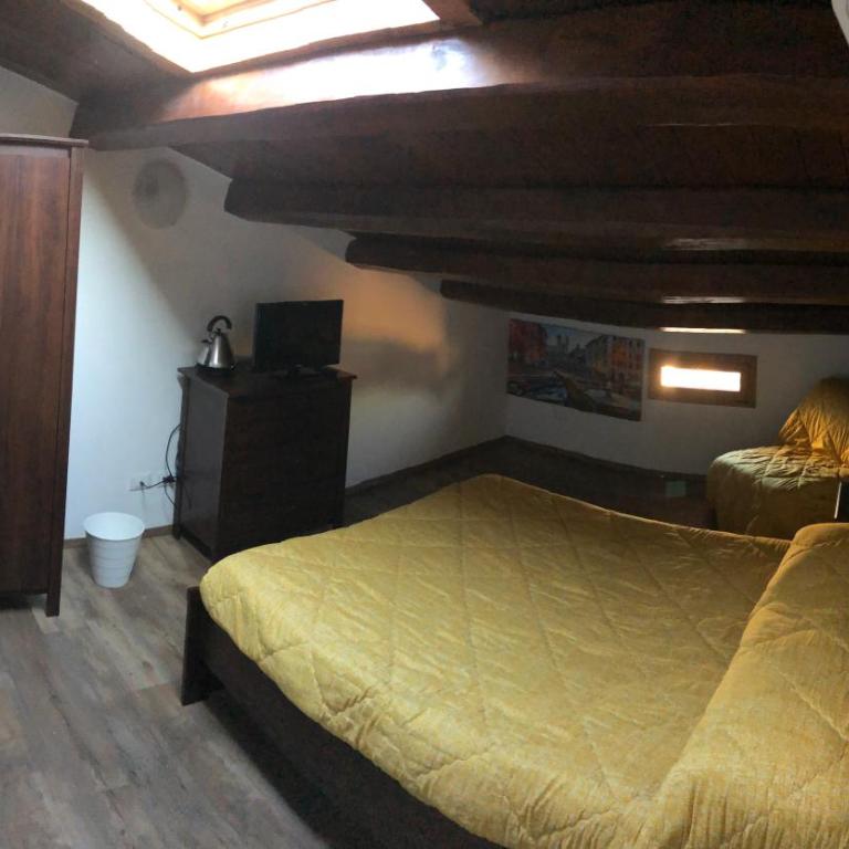BB Il Re Alla Reginella Guest House - Double Room with Private External Bathroom - 2
