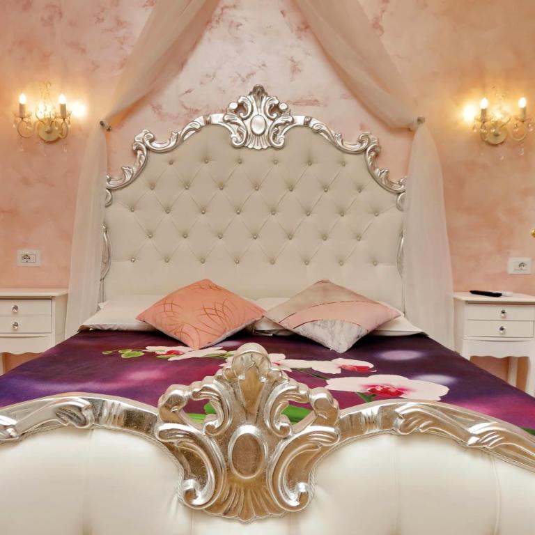 Deluxe rooms and One Chilling jacuzzi Suite Guesthouse - Chambre Double avec Baignoire Spa - 14