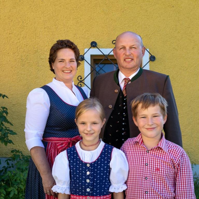 Brunner - Ferienwohnung im Hühnerhotel - Apartment mit 2 Schlafzimmern - 4