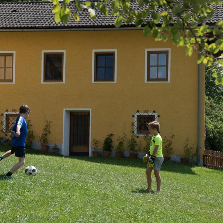Brunner - Ferienwohnung im Hühnerhotel - Apartment mit 2 Schlafzimmern - 37