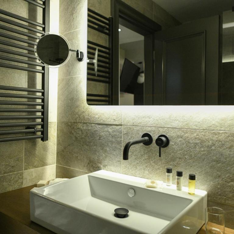 Boscovich Boutique Hotel - Deluxe Suite - 6
