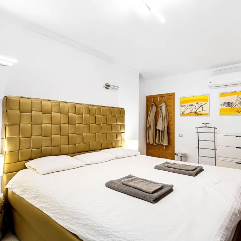 Luxury Penthouse Puerto de Mogan with great terrace and sea view - Apartamento de 2 dormitorios - 6