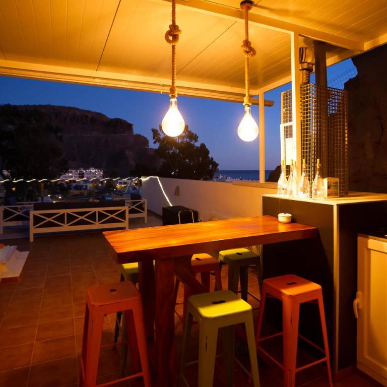 Luxury Penthouse Puerto de Mogan with great terrace and sea view - Apartamento de 2 dormitorios - 40
