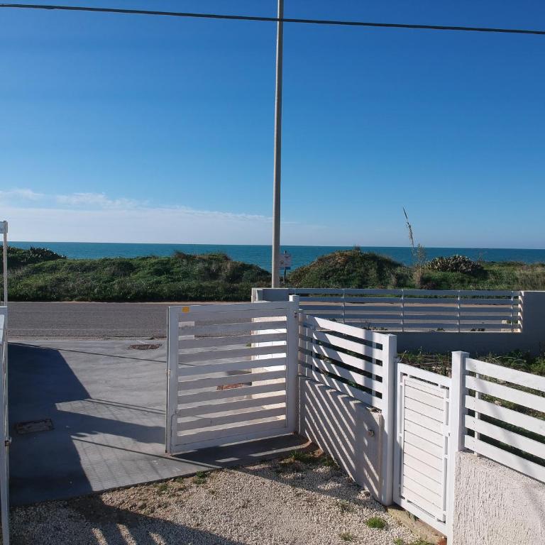 Villa Oneiro Fronte Mare - Ferienhaus - 4
