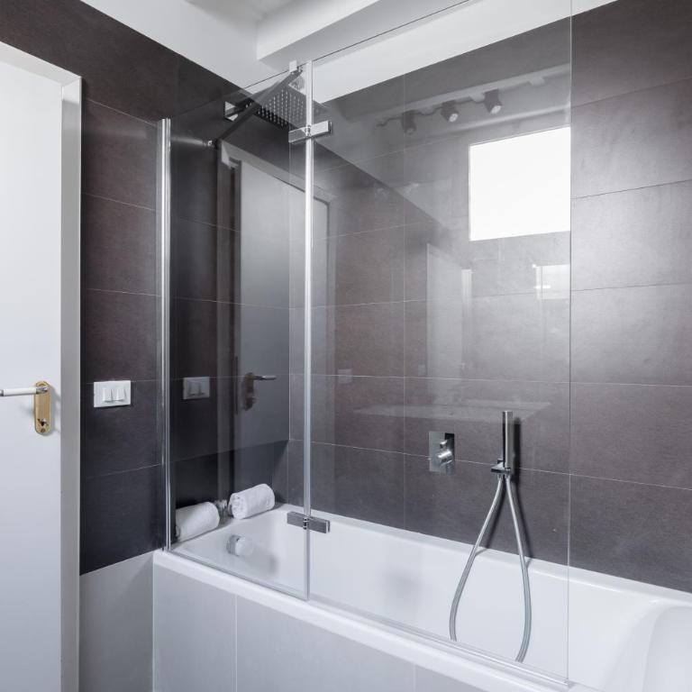 Classic and chic apartments in Trastevere - Appartamento con 2 Camere da Letto - 42