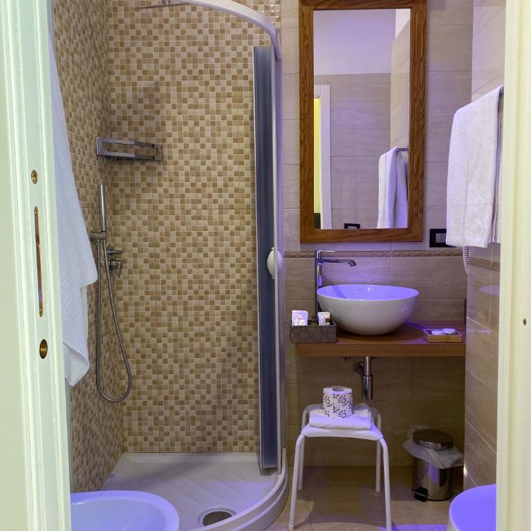 Grand Hotel Royal - Camera Matrimoniale - 6