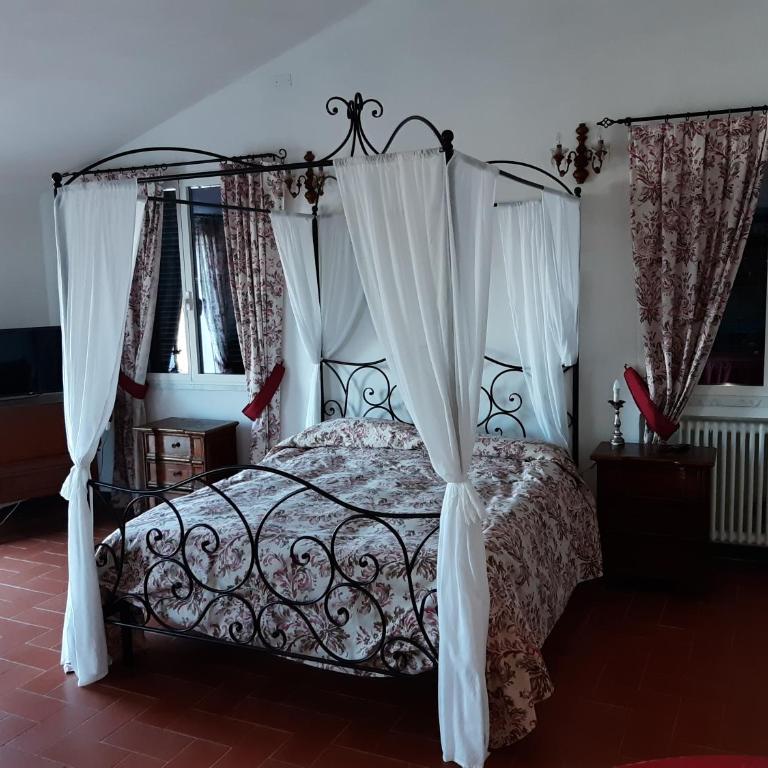 Villa Bellosguardo Apartments - Studio Apartment - 15