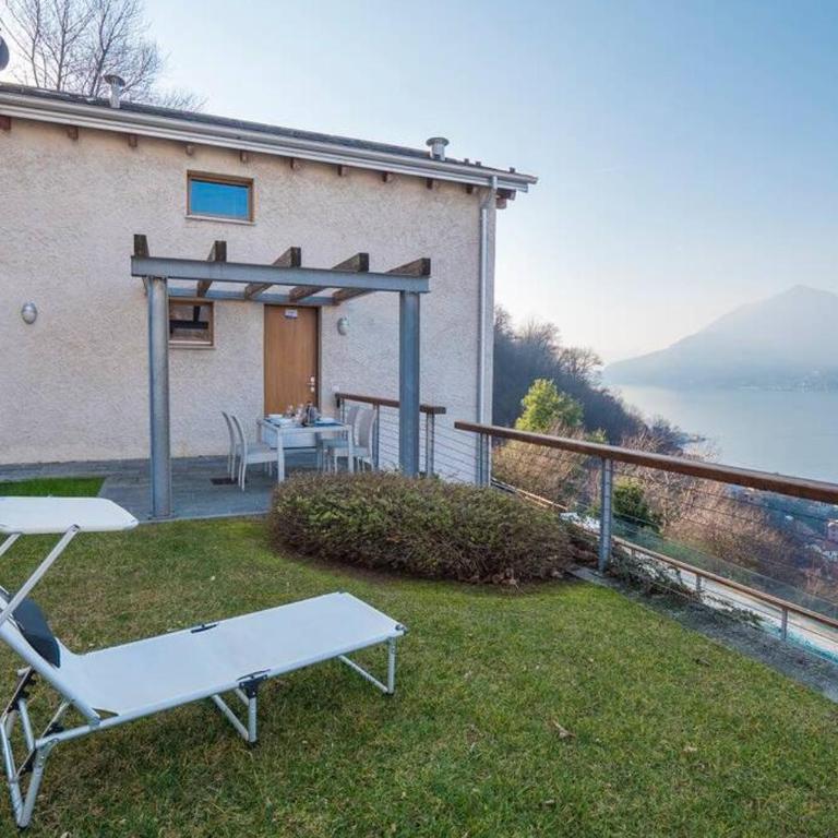 beautiful poolside and stunning lake view Gardenia - Casa con 2 Camere da Letto - 17