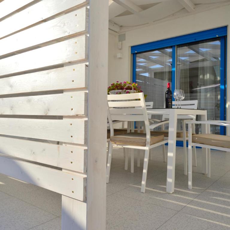 Scala dei Turchi Luxury Home - Two-Bedroom Apartment with Pool View - 40