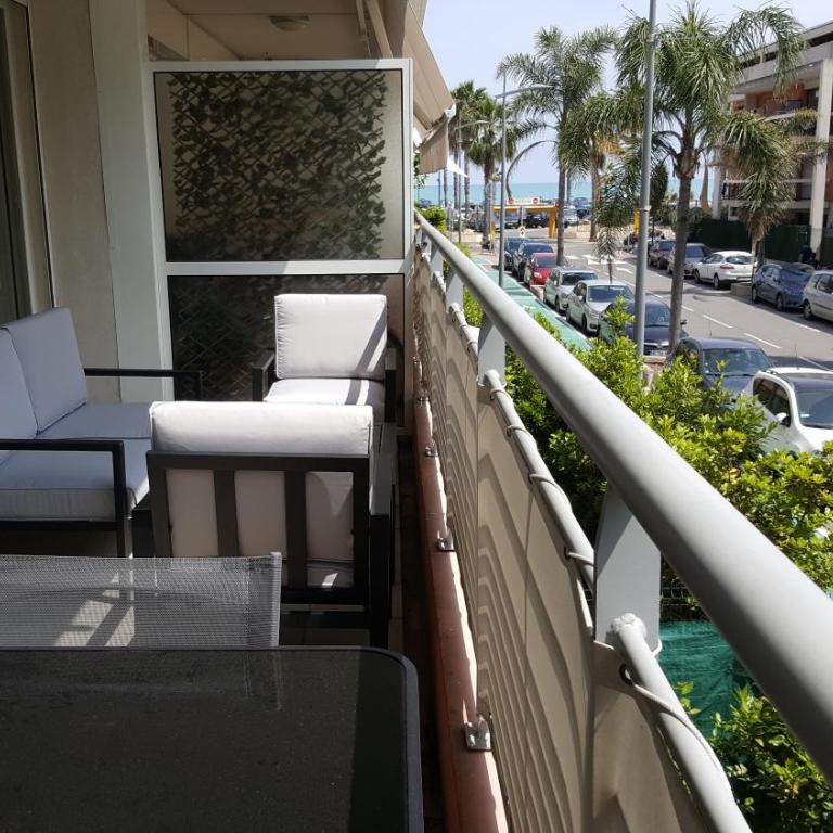 Appartement 2P et parking privé à 50m des plages. - Apartment mit Meerblick - 1