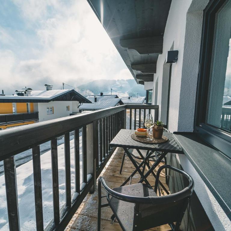 Mirador Apartments - Panorama-Apartment mit Balkon und Bergblick - 8