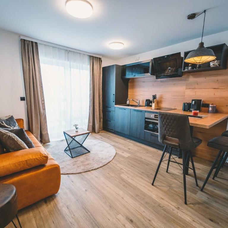 Mirador Apartments - Panorama-Apartment mit Balkon und Bergblick - 10