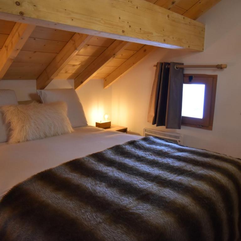VAUJANYLOCATIONS - Ameythistes B8 - Chalet 2 Chambres - 3