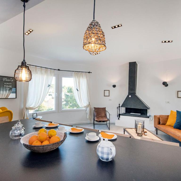 Sara 8 - free WIFI, chill-out, private pool, private tennis court - by Holiday Rentals Villamar - Villa - 15