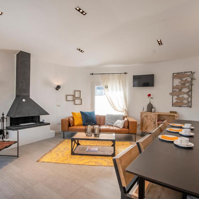 Sara 4 personas, free WIFI, chill-out, private pool, private tennis court - by Holiday Rentals Villamar - Villa - 17