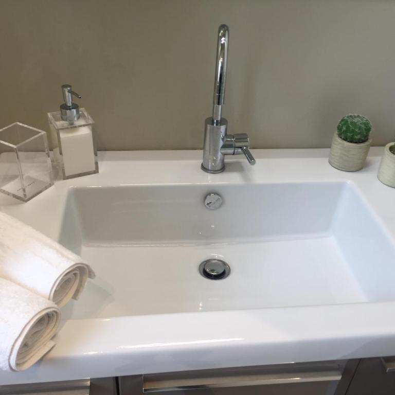 Santa Chiara Suites by Home4holidays - Appartamento con 1 Camera da Letto - 41