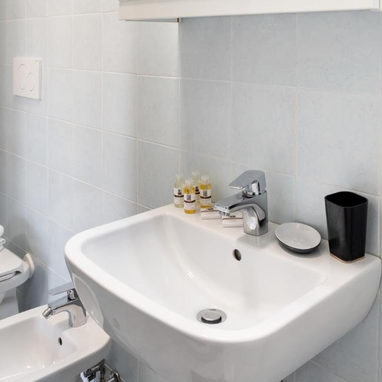 GuestHost - Prato della Valle Red & Blu Studios - Appartamento Monolocale - 8