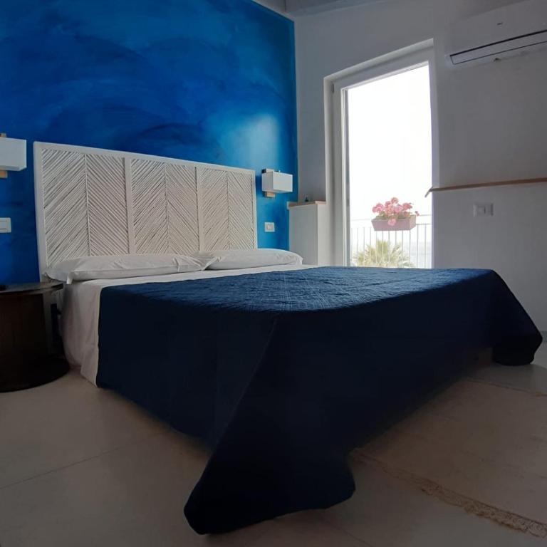 B&B Il Colore del mare - Camera Tripla con Vista Mare - 5