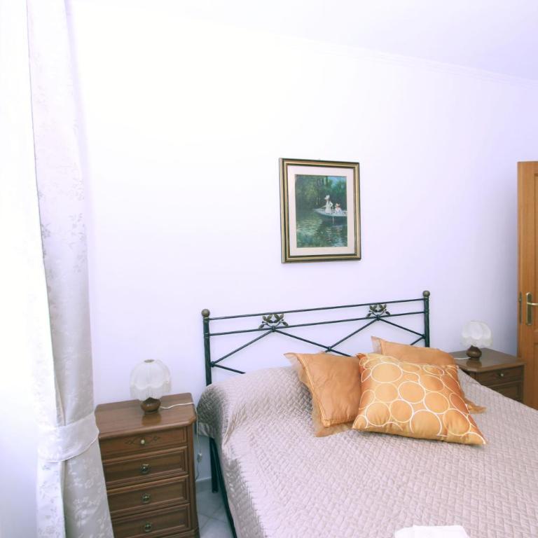 Torrigio Flat - One-Bedroom Apartment - 11