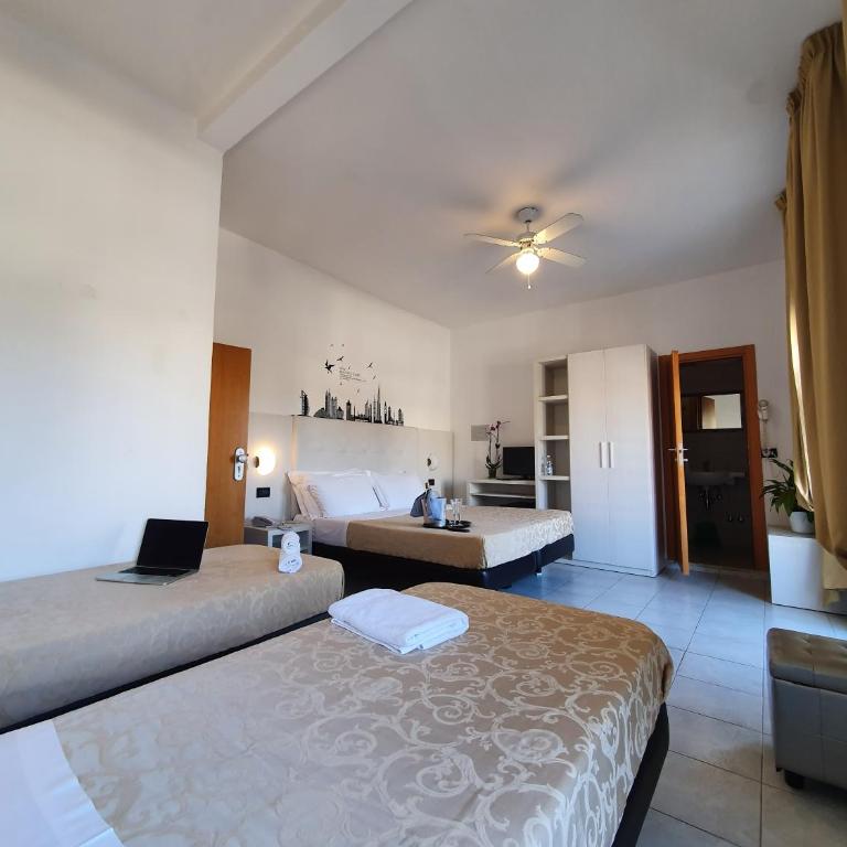 Hotel Marina Depandance - Camera Quadrupla Comfort - 2
