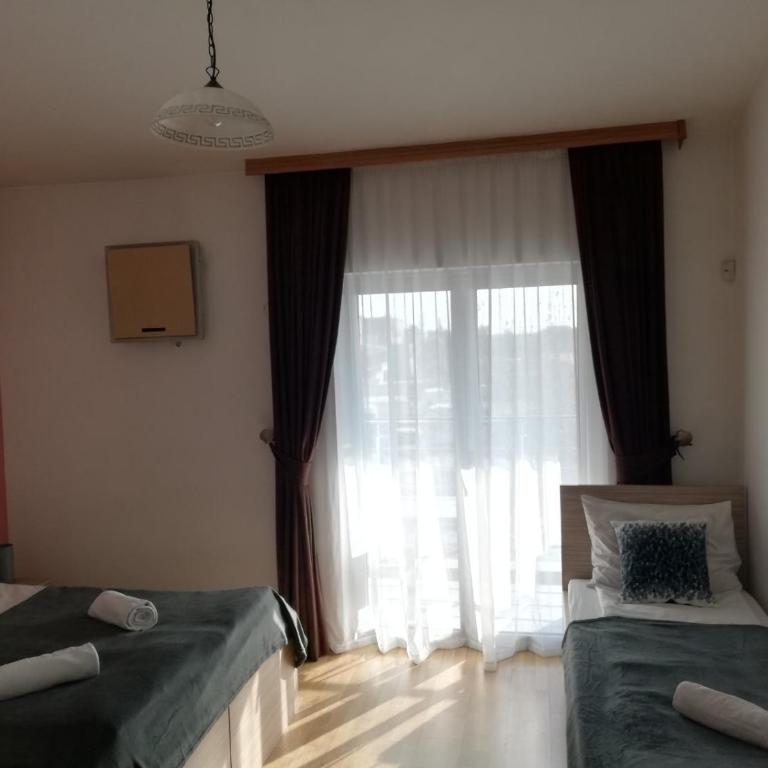 Hotel Malta - Double or Twin Room with Balcony - 7