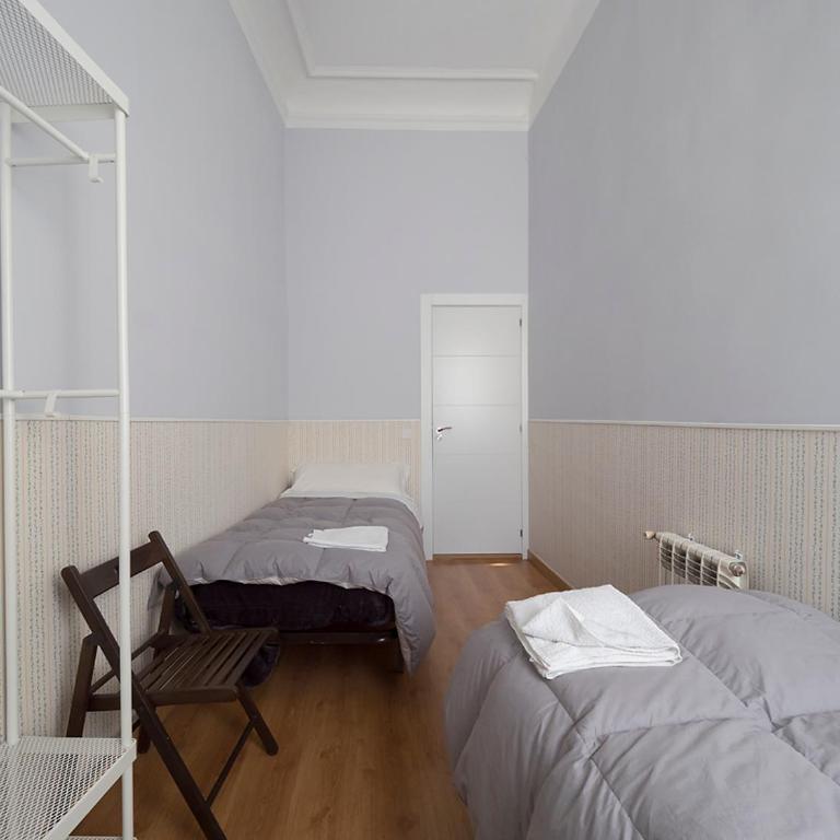 Pensión Apolo XI - Zweibettzimmer mit Gemeinschaftsbad - 1