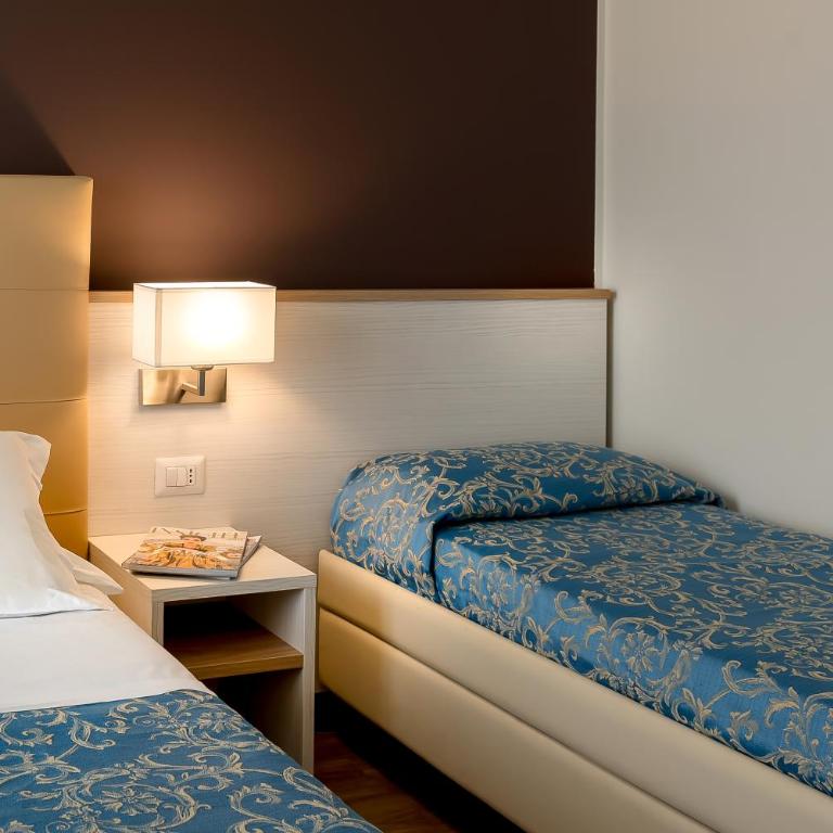 Hotel Sole Mio - Camera Quadrupla Classic - 3