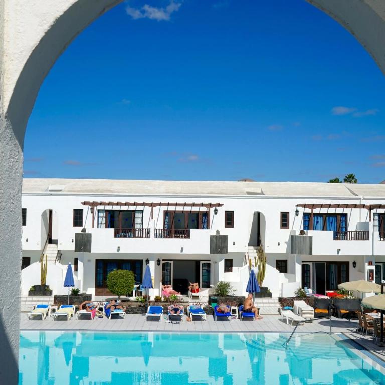 Plaza Azul - Apartamento - Planta baja o última planta - 13
