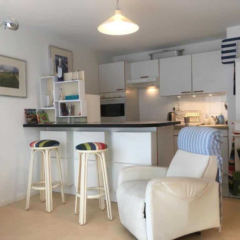 Duplex T4 idéalement situé entre la place du marché et le bord de mer - Apartment mit 3 Schlafzimmern - 5