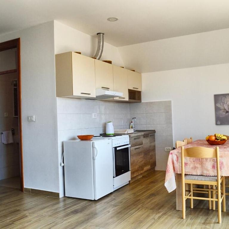 Apartments Nikčević - Apartman sa 2 Spavaće Sobe i Pogledom na More - 3