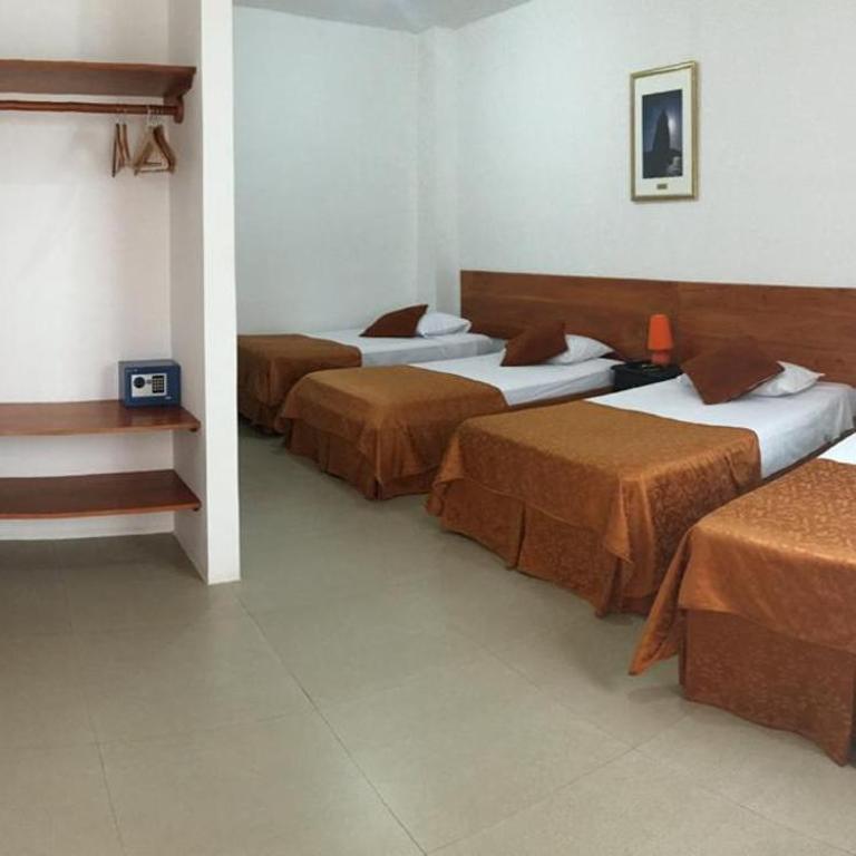 New Galapagos Hostelling - Family Room - 1