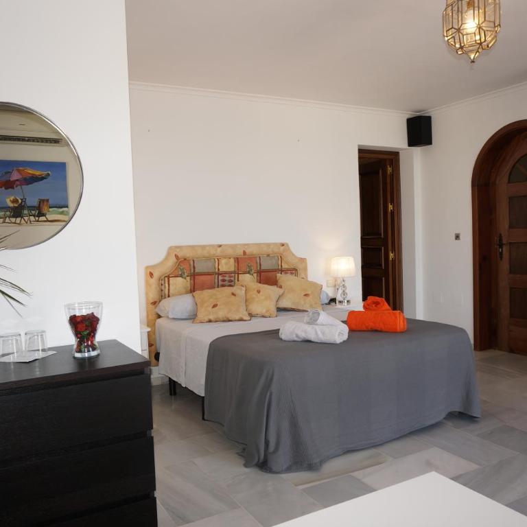 Villa Flor de Azahar - Habitación Doble con vistas al mar - 10