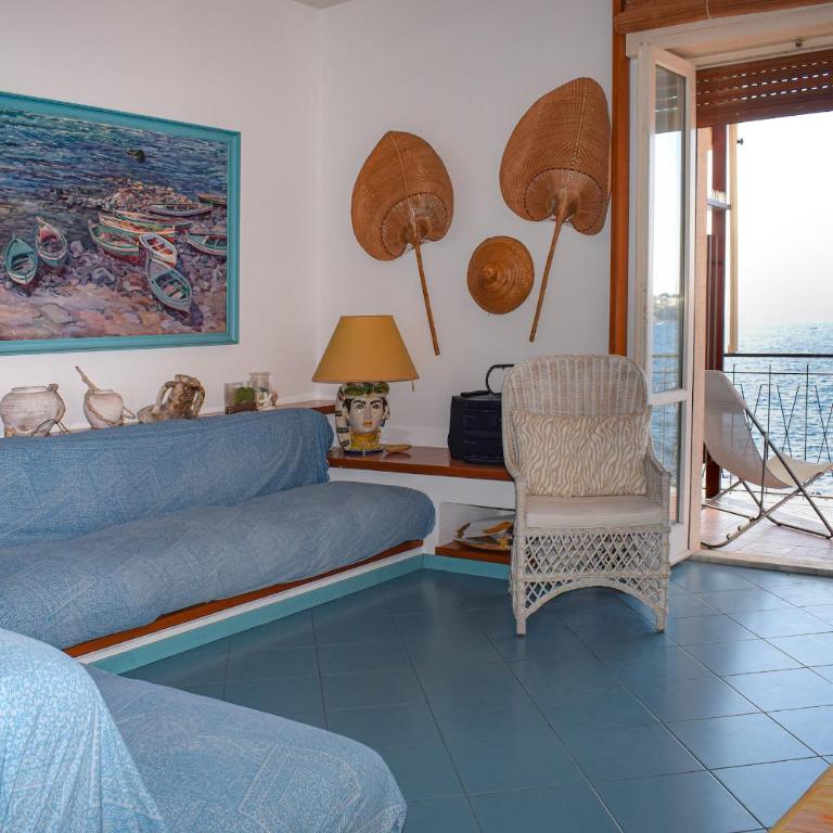 Acitrezza View - Appartamento con Vista Mare - 10