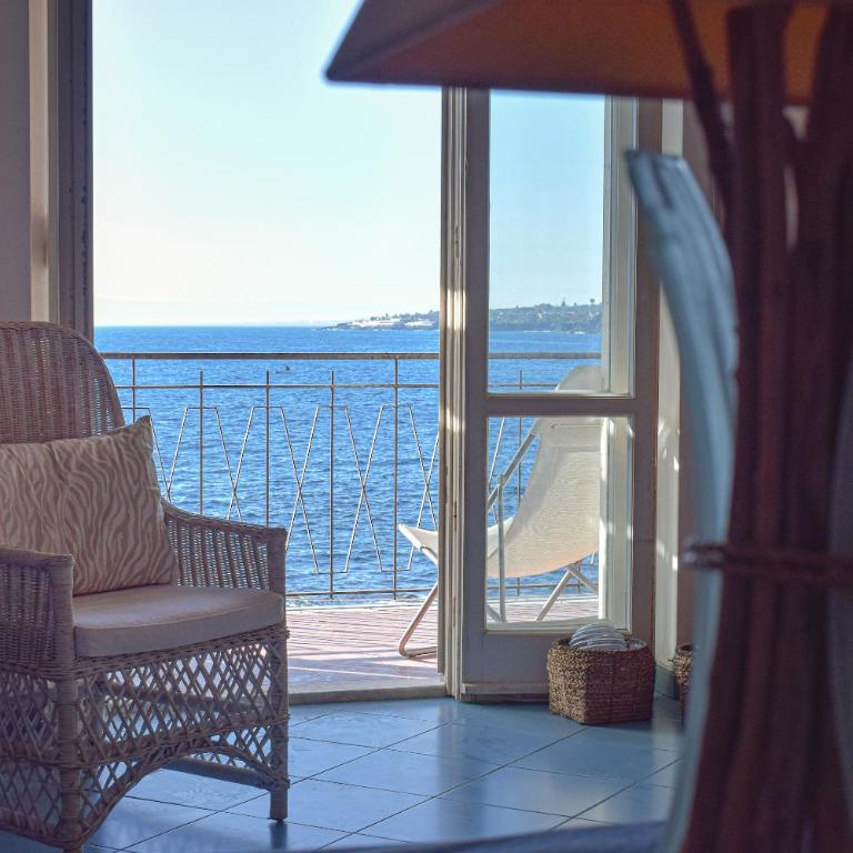 Acitrezza View - Appartamento con Vista Mare - 2