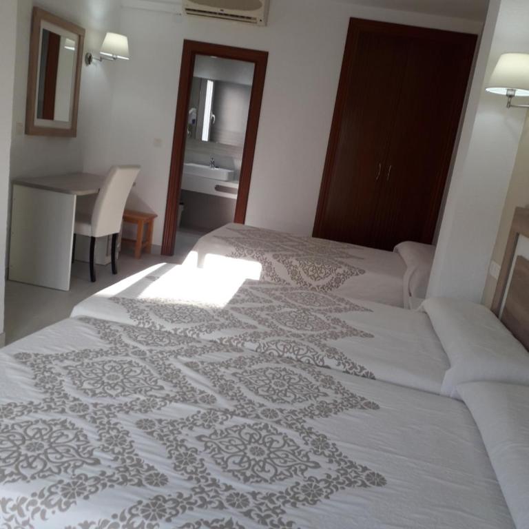 Hotel Goya - Habitación Triple Estándar - 1